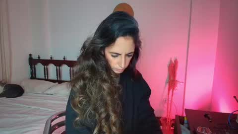 Snapshot of sailor_sindy chatting on 07-25-26, 07:33 Sindy Scott online show from 07-25-26, 07:33