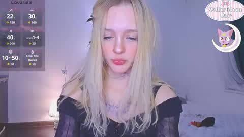 Sofia online show from 04-12-26, 10:26