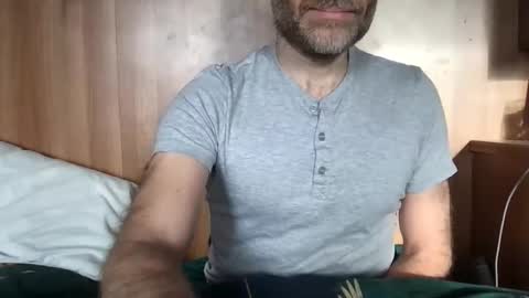 Snapshot of saint009 chatting on 01-06-25, 12:13 saint009 online show from 01-06-25, 12:13