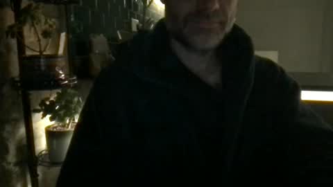 Snapshot of saint009 chatting on 10-14-25, 04:46 saint009 online show from 10-14-25, 04:46