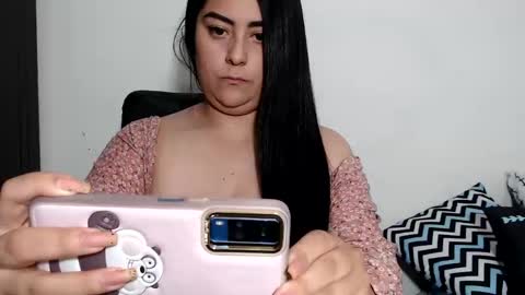 Sarah online show from 03-04-25, 03:55