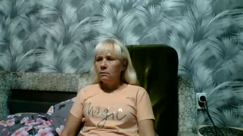 sakura_blonde online show from 10-14-25, 03:46