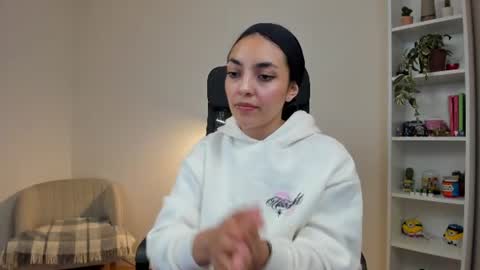 Snapshot of sakura_harper chatting on 06-11-26, 05:05 Sakura Harper online show from 06-11-26, 05:05