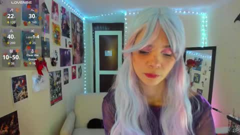 sakura_of online show from 10-10-25, 11:09