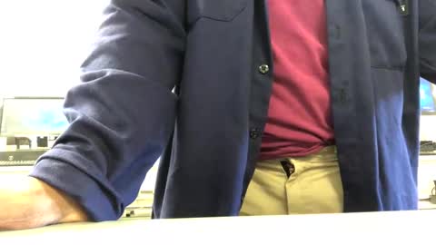 Snapshot of salgozzi chatting on 09-08-25, 03:33 Cum Hanks online show from 09-08-25, 03:33