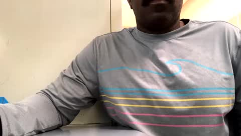 Snapshot of salgozzi chatting on 09-11-25, 11:32 Cum Hanks online show from 09-11-25, 11:32