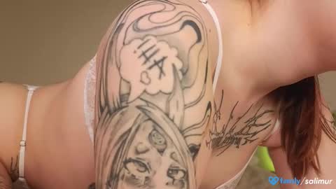 Snapshot of salimurr chatting on 10-11-25, 02:15 Sali online show from 10-11-25, 02:15