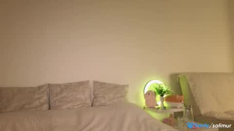 Snapshot of salimurr chatting on 10-20-25, 02:06 Sali online show from 10-20-25, 02:06