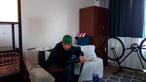 salis1981 online show from 02-17-25, 06:26