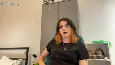 Snapshot of sally_vae chatting on 07-11-26, 08:55 Sally Vae online show from 07-11-26, 08:55