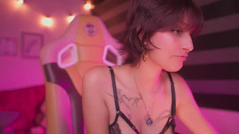 SALLY online show from 12-03-24, 01:19