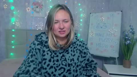 Sally online show from 10-03-25, 02:19