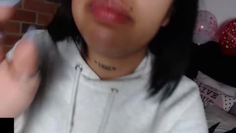 Snapshot of salome__palmer chatting on 02-14-25, 06:02 online show from 02-14-25, 06:02