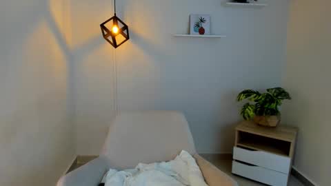 Salome velour online show from 02-04-26, 12:22