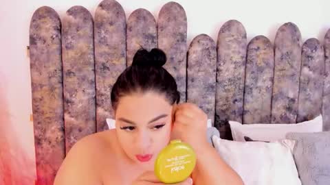 Salome online show from 11-15-25, 09:21