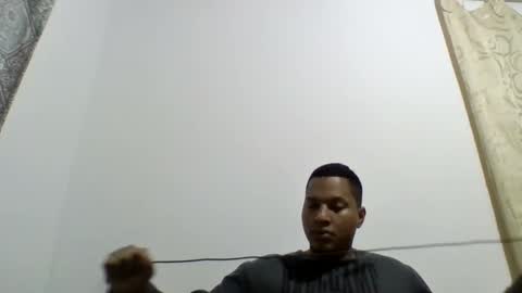 Snapshot of salomoon23 chatting on 02-08-25, 12:28 INSTAGRAM luis1pedraza online show from 02-08-25, 12:28