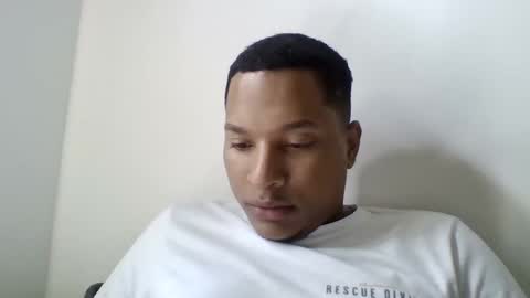 Snapshot of salomoon23 chatting on 02-23-25, 06:45 INSTAGRAM luis1pedraza online show from 02-23-25, 06:45