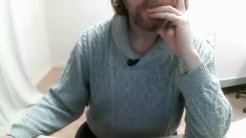 Snapshot of saltimbanquier chatting on 12-10-24, 06:54 Saltimbanquier Salt ou Banquier online show from 12-10-24, 06:54