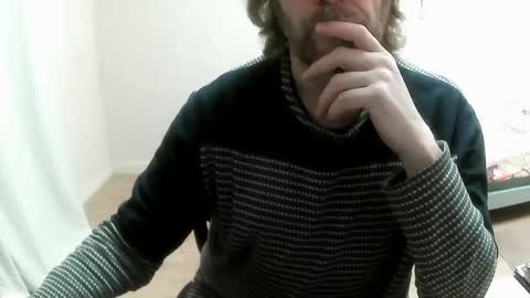 Snapshot of saltimbanquier chatting on 01-06-25, 07:52 Saltimbanquier Salt ou Banquier online show from 01-06-25, 07:52