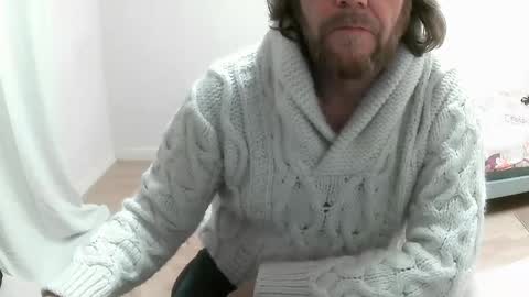 Snapshot of saltimbanquier chatting on 01-09-25, 12:41 Saltimbanquier Salt ou Banquier online show from 01-09-25, 12:41