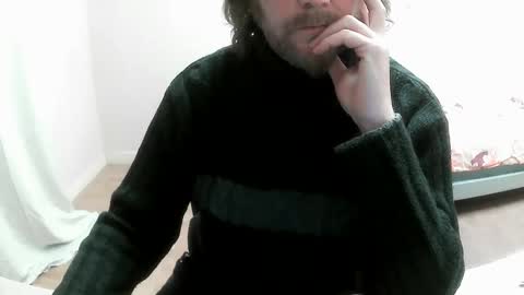 Snapshot of saltimbanquier chatting on 01-31-25, 12:51 Saltimbanquier Salt ou Banquier online show from 01-31-25, 12:51