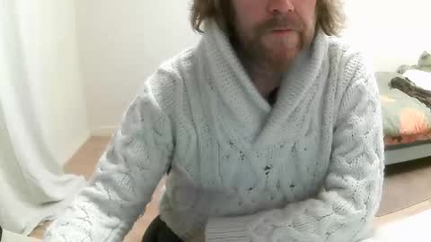 Snapshot of saltimbanquier chatting on 02-04-25, 08:13 Saltimbanquier Salt ou Banquier online show from 02-04-25, 08:13