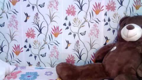 Ask me  online show from 09-22-25, 02:52