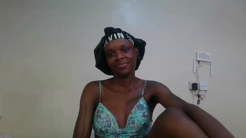 Snapshot of saltysugar20 chatting on 05-12-26, 04:09 Sugarbabe online show from 05-12-26, 04:09