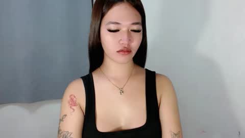 Snapshot of salva_fuckdoll chatting on 02-11-26, 11:43 Salva online show from 02-11-26, 11:43