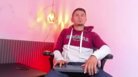 Snapshot of salvadorgrimm chatting on 07-27-26, 11:50 salvadorgrimm online show from 07-27-26, 11:50