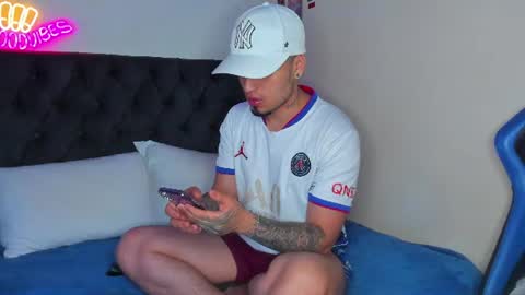   online show from 07-02-26, 01:16