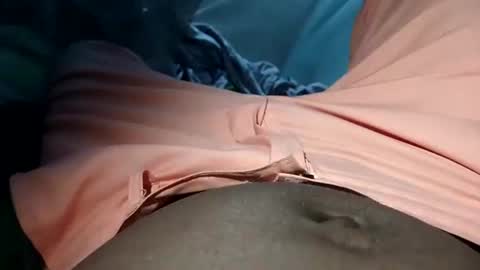 sam223382879 online show from 01-10-25, 07:00