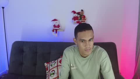 Snapshot of sam_17_cm chatting on 01-06-25, 06:20 SAM AND BRENDA online show from 01-06-25, 06:20