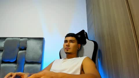 SAM online show from 12-20-25, 03:24