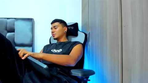 SAM online show from 12-20-25, 03:30