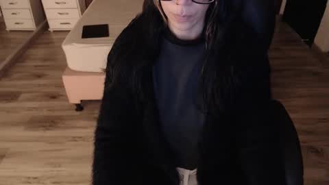 Snapshot of sam_mansson66 chatting on 01-14-26, 12:00 SAM MANSON online show from 01-14-26, 12:00