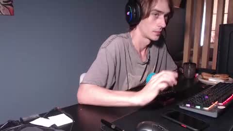 Snapshot of sam_skywalker chatting on 07-28-26, 11:17 sam_skywalker online show from 07-28-26, 11:17