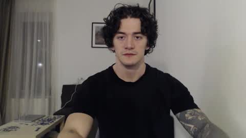 Snapshot of sam_winchest chatting on 02-02-26, 12:42 Sam online show from 02-02-26, 12:42