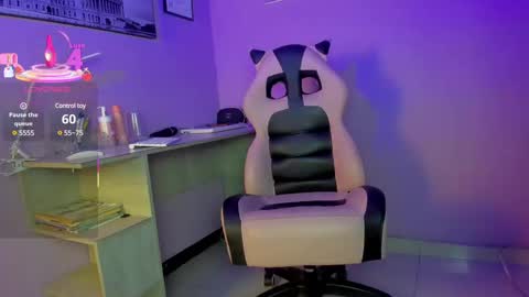 Snapshot of samantha__cooper__ chatting on 03-12-25, 04:56 Samantha  online show from 03-12-25, 04:56