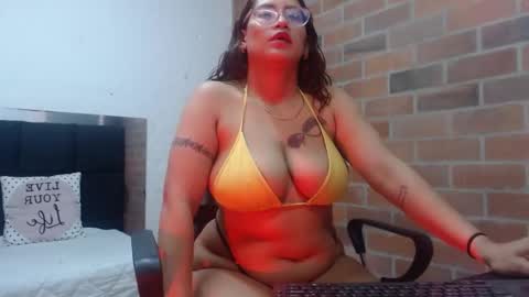 SAMANTHA online show from 10-15-25, 02:55