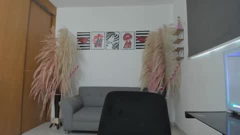 Snapshot of samantha_ga chatting on 02-22-25, 02:08 Samantha ga online show from 02-22-25, 02:08