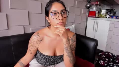 Samantha online show from 01-02-25, 07:18