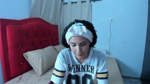 Samantha online show from 03-25-26, 08:04