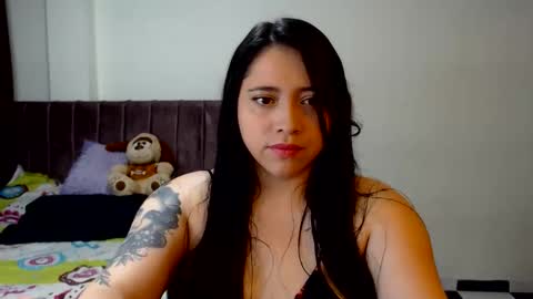 samantha willis online show from 12-17-25, 01:11