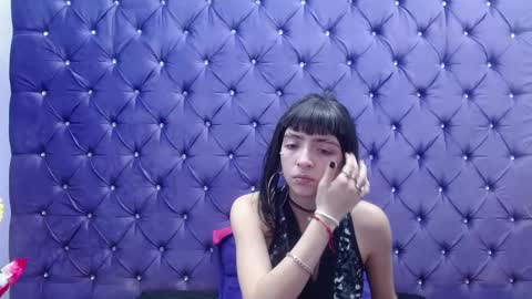 Samantha Smitth online show from 01-17-25, 03:12