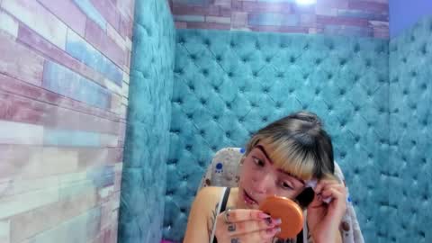 Snapshot of samanthaa_smitth chatting on 01-18-26, 03:54 Samantha Smitth online show from 01-18-26, 03:54