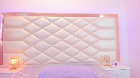 Sweet Samantha   online show from 12-07-24, 01:29