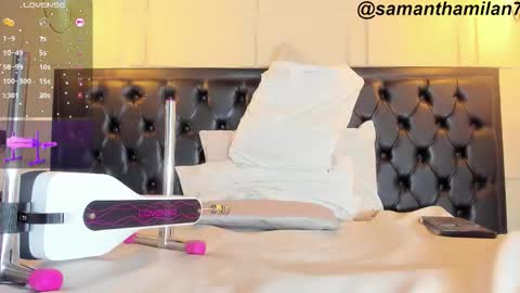 Alejandra  online show from 11-12-25, 11:10