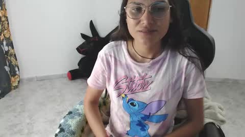 Snapshot of samara429147 chatting on 10-28-25, 11:36 samara online show from 10-28-25, 11:36