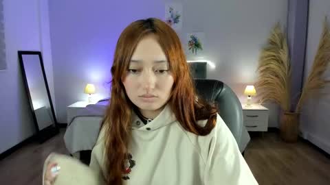 Snapshot of samara_hilton_2 chatting on 10-22-25, 07:24 samara_hilton_2 online show from 10-22-25, 07:24